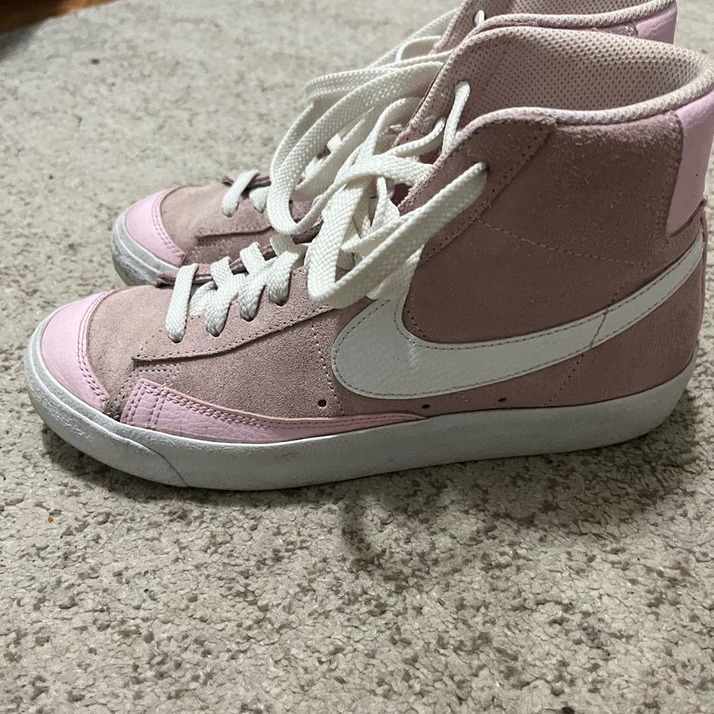 Nike Blush Pink Blazer Mid High-Tops